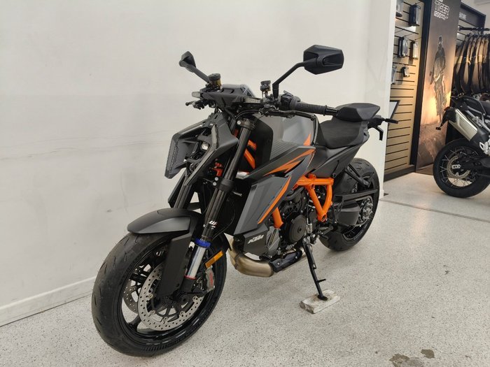2026 Ktm 1390 SUPER DUKE R EVO Black