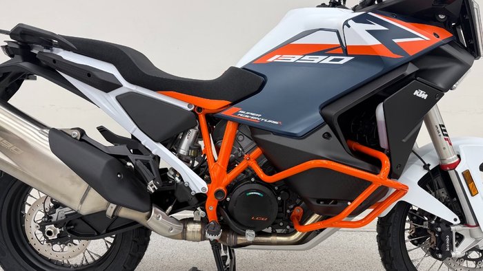 2026 Ktm 2026 KTM 1390CC SUPER ADVENTURE R Blue