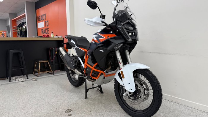 2026 Ktm 2026 KTM 1390CC SUPER ADVENTURE R Blue