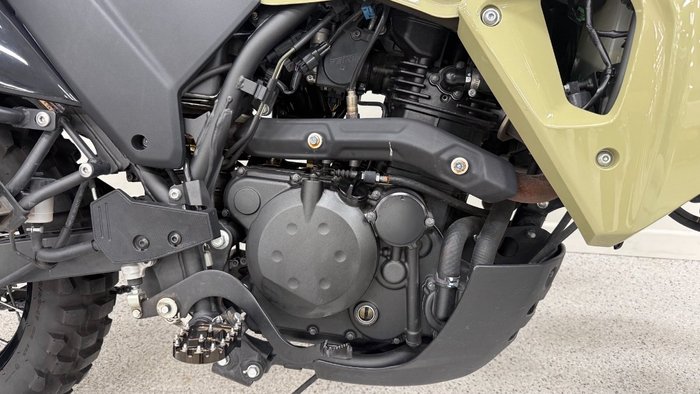 2022 Kawasaki KLR650 (KL650) Desert Tan