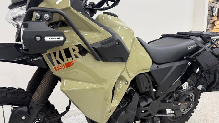 2022 Kawasaki KLR650 (KL650) Desert Tan