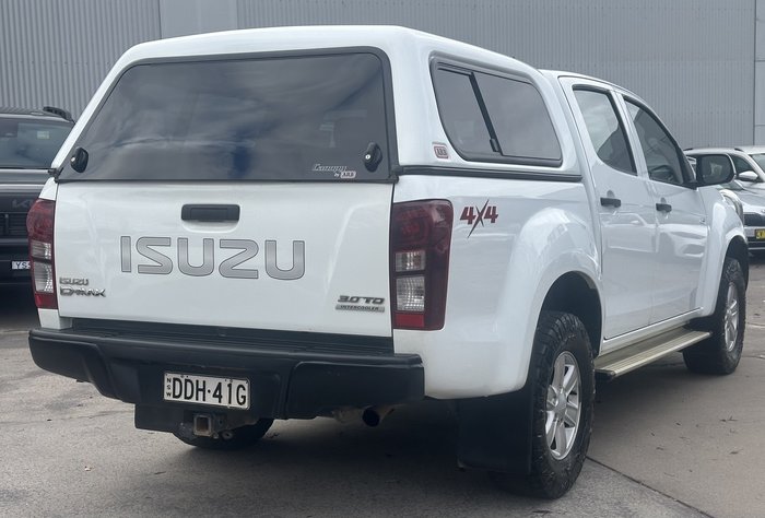 2016 Isuzu D-MAX LS-M