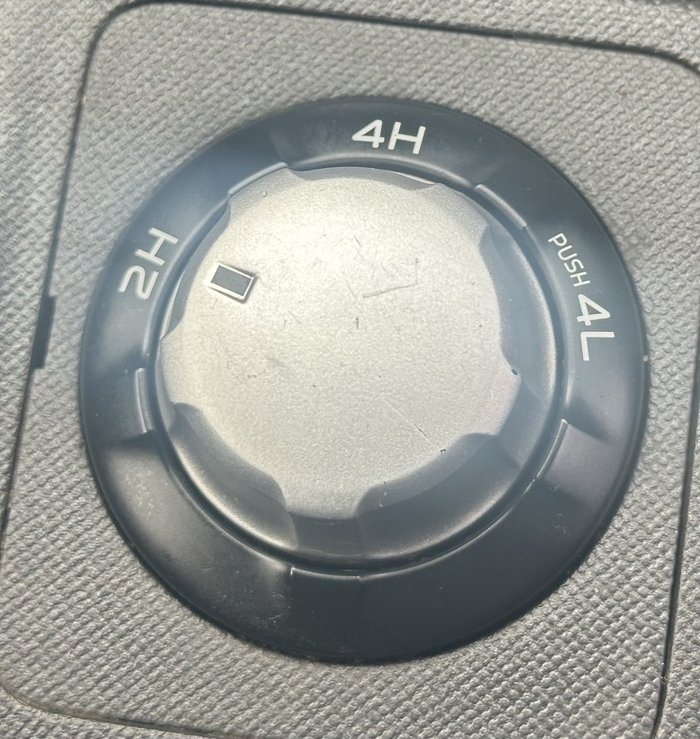 2016 Isuzu D-MAX LS-M
