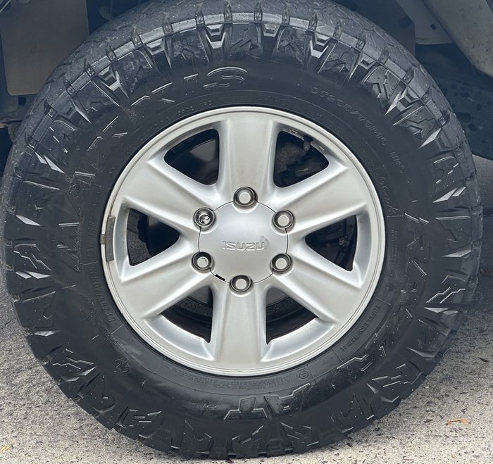 2016 Isuzu D-MAX LS-M