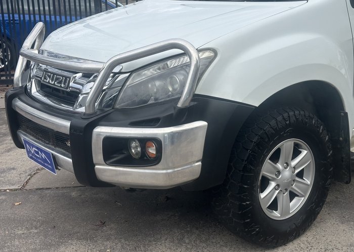2016 Isuzu D-MAX LS-M