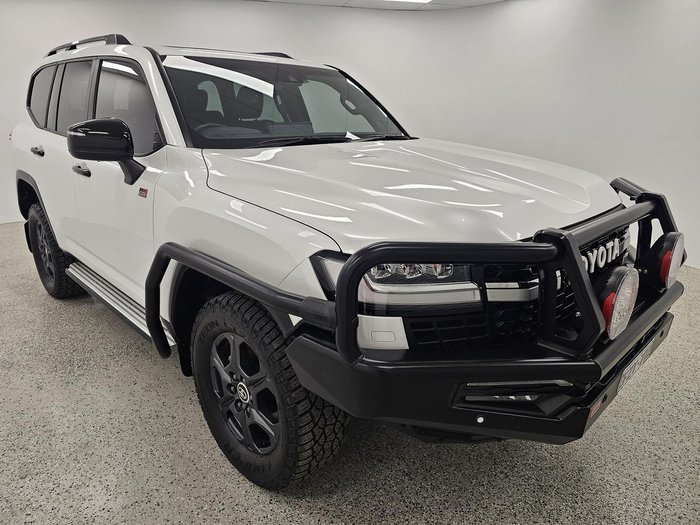 2024 Toyota Landcruiser GR Sport FJA300R 4X4 Dual Range Arctic White