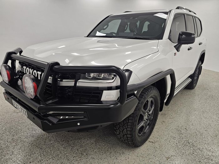 2024 Toyota Landcruiser GR Sport FJA300R 4X4 Dual Range Arctic White