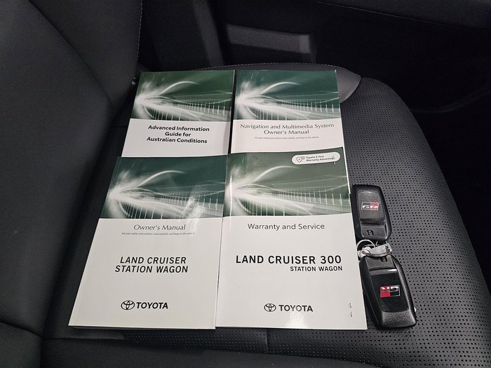 2024 Toyota Landcruiser GR Sport FJA300R 4X4 Dual Range Arctic White