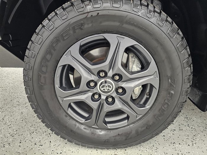 2024 Toyota Landcruiser GR Sport FJA300R 4X4 Dual Range Arctic White