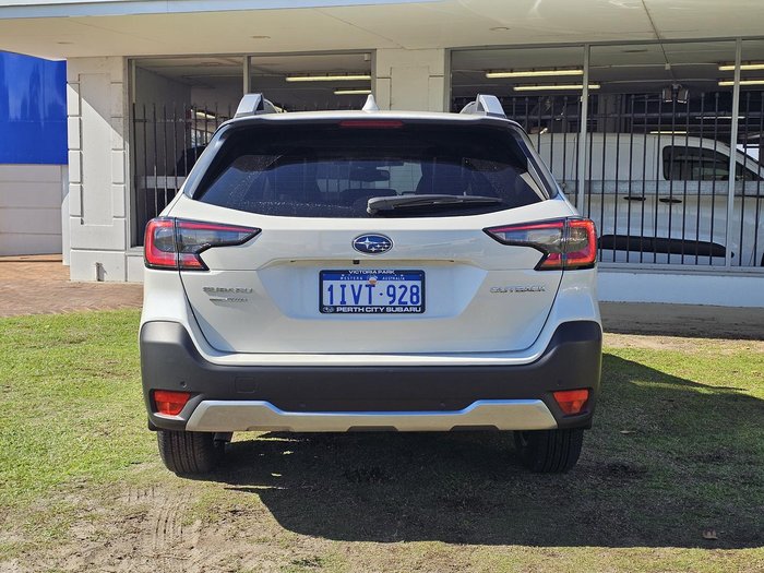 2025 Subaru Outback AWD Touring 6GEN MY25 AWD Crystal White