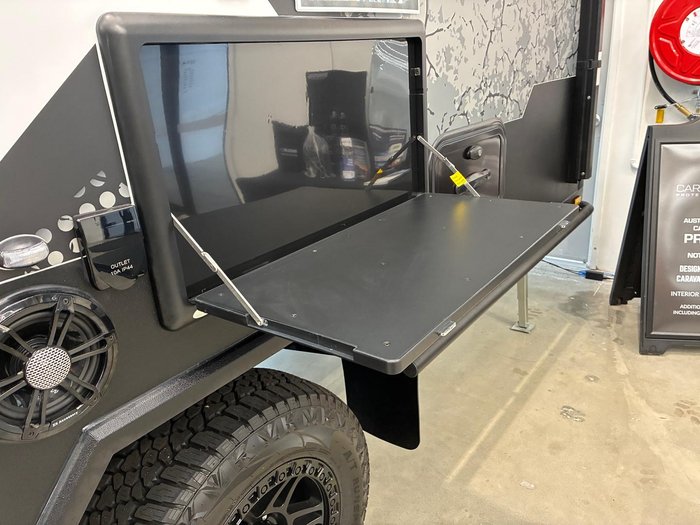 2026 X Series RV Signature 17'6