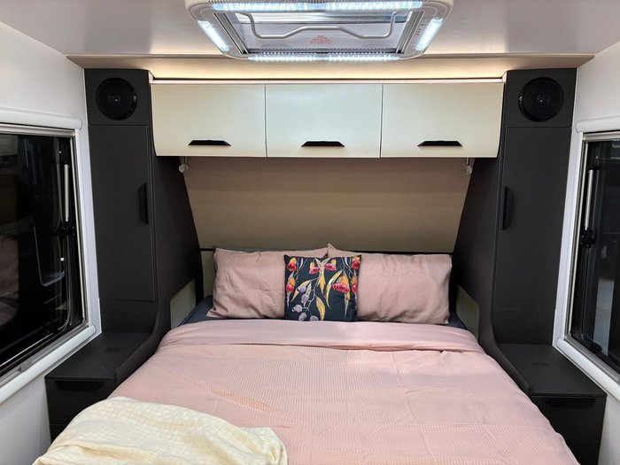 2026 X Series RV Signature 17'6