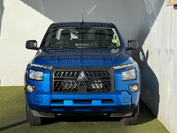 2025 Mitsubishi Triton GLX-R