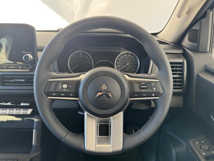 2025 Mitsubishi Triton GLX-R