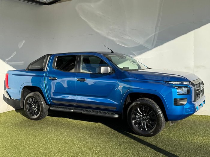 2025 Mitsubishi Triton GLX-R