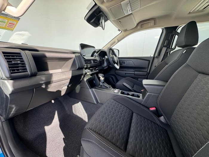 2025 Mitsubishi Triton GLX-R
