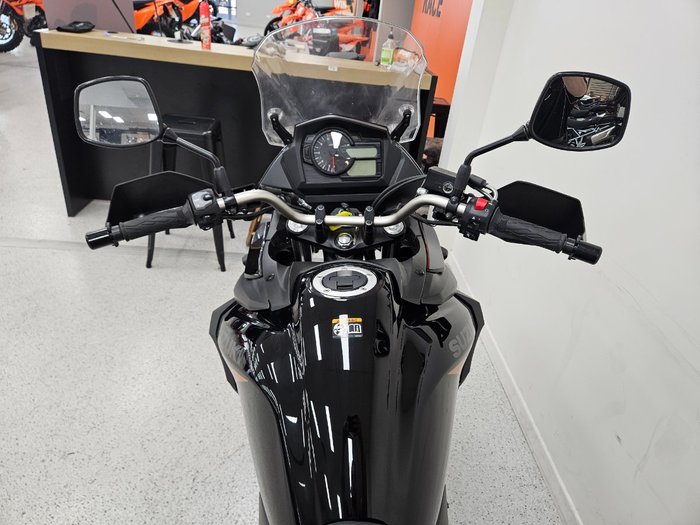 2024 Suzuki V-STROM 650XT (DL650XA) Black