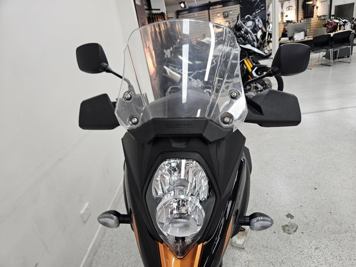 2024 Suzuki V-STROM 650XT (DL650XA) Black