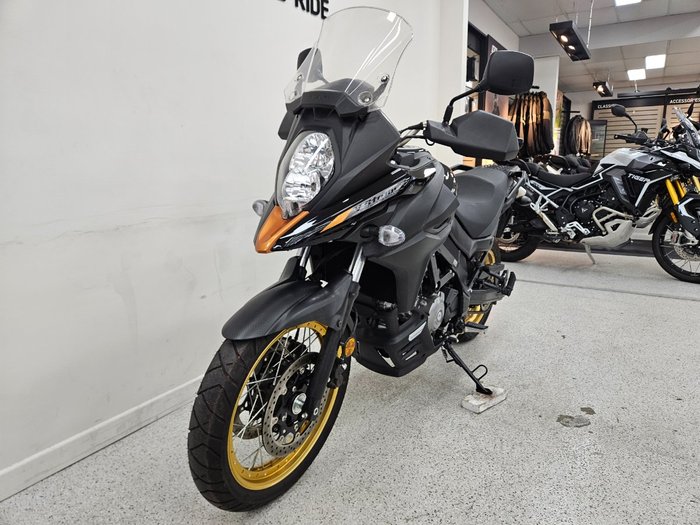 2024 Suzuki V-STROM 650XT (DL650XA) Black