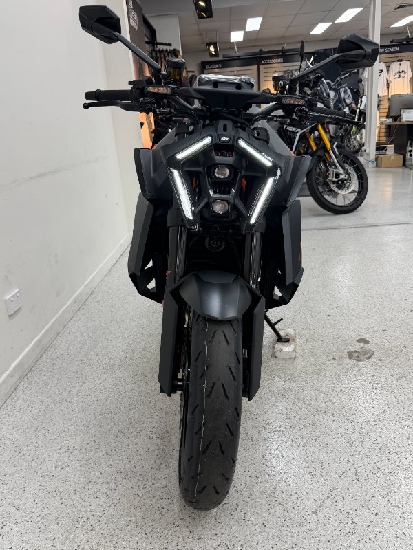 2026 Ktm 1390 SUPER DUKE R Black