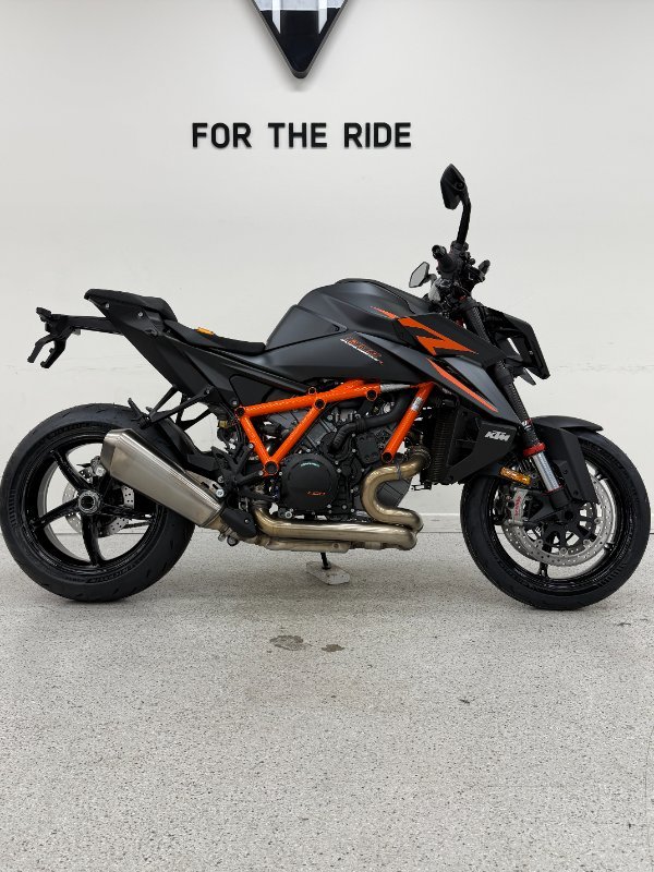 2026 Ktm 1390 SUPER DUKE R Black