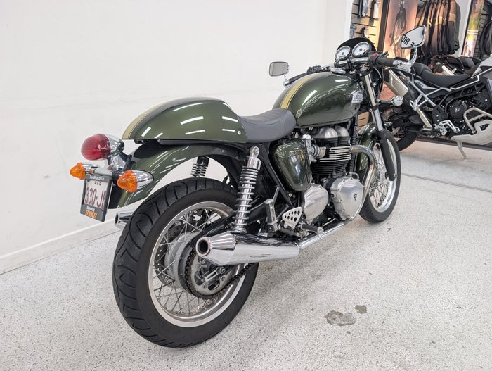 Triumph 2013 TRIUMPH 865CC THRUXTON A1 Green