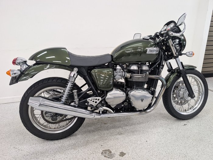 Triumph 2013 TRIUMPH 865CC THRUXTON A1 Green