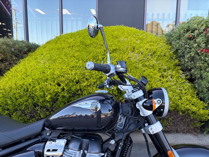 2026 Royal Enfield SUPER METEOR 650 Astral Black