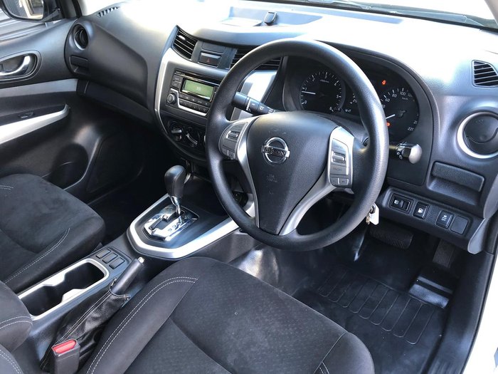 2019 Nissan Navara RX