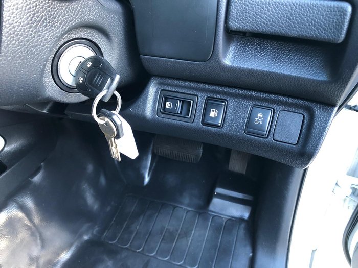 2019 Nissan Navara RX