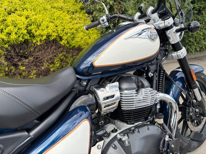 2026 Royal Enfield SUPER METEOR 650 CELESTIAL BLUE