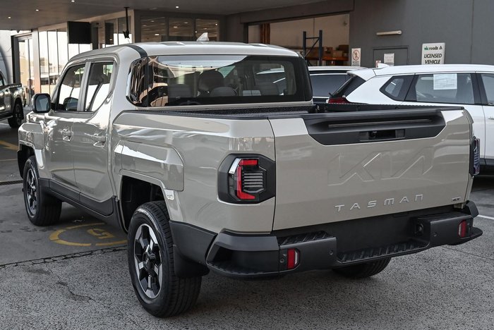 2025 Kia Tasman SX+