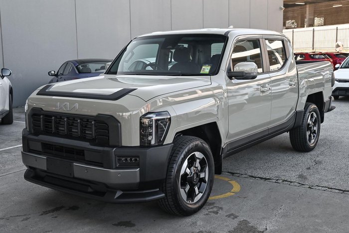 2025 Kia Tasman SX+