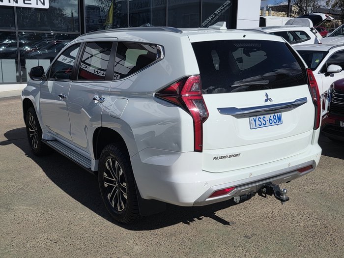 2021 Mitsubishi Pajero Sport GLS