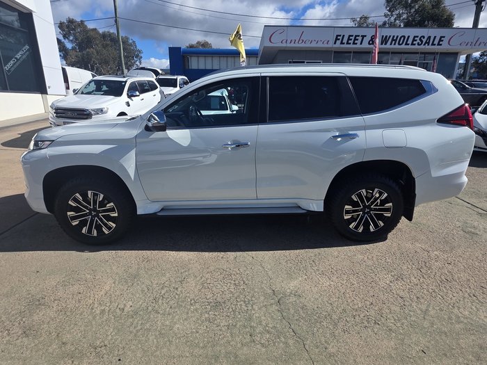 2021 Mitsubishi Pajero Sport GLS