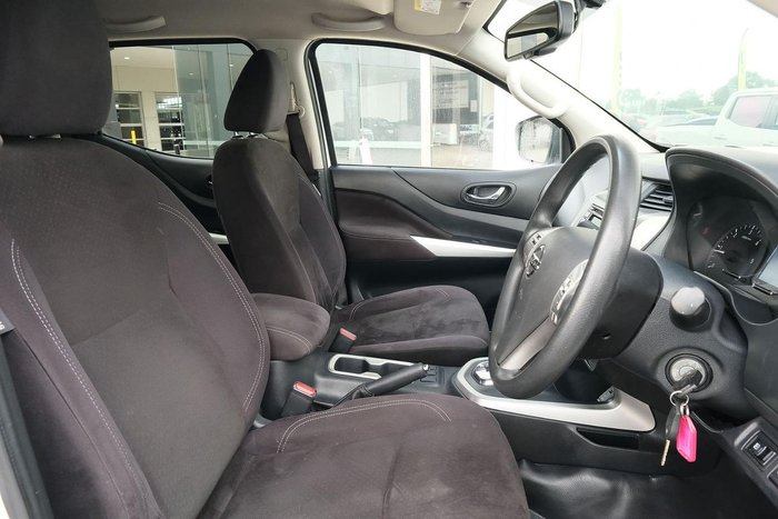 2019 Nissan Navara RX