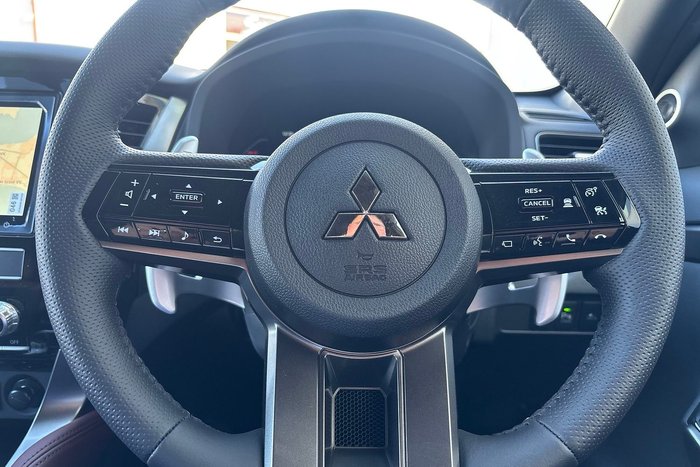 2025 Mitsubishi Pajero Sport GSR