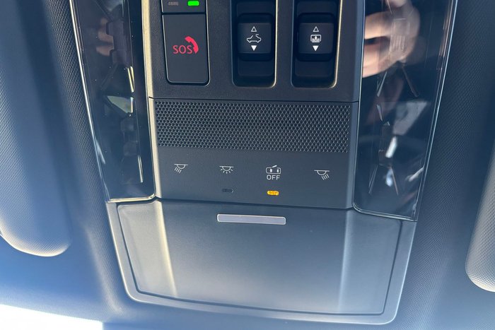 2025 Mitsubishi Outlander Exceed Tourer