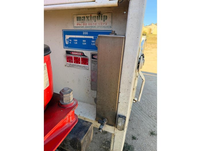 2006 Mitsubishi Canter 500/600