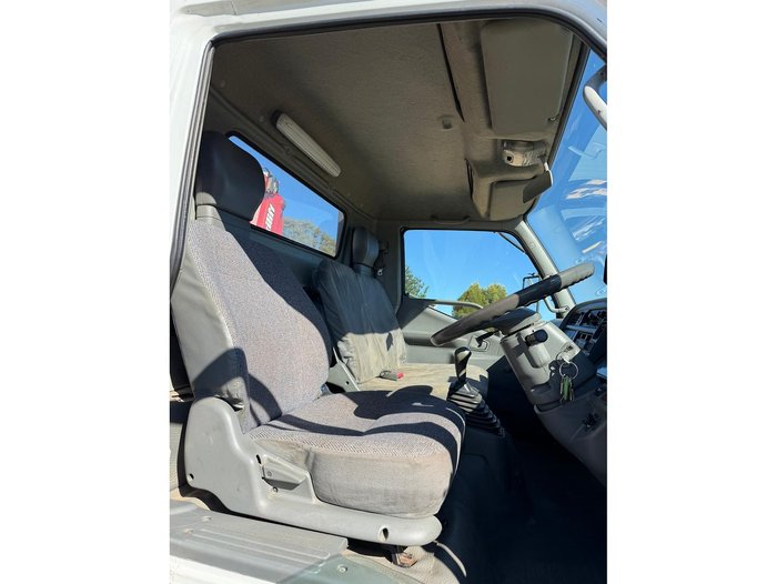 2006 Mitsubishi Canter 500/600