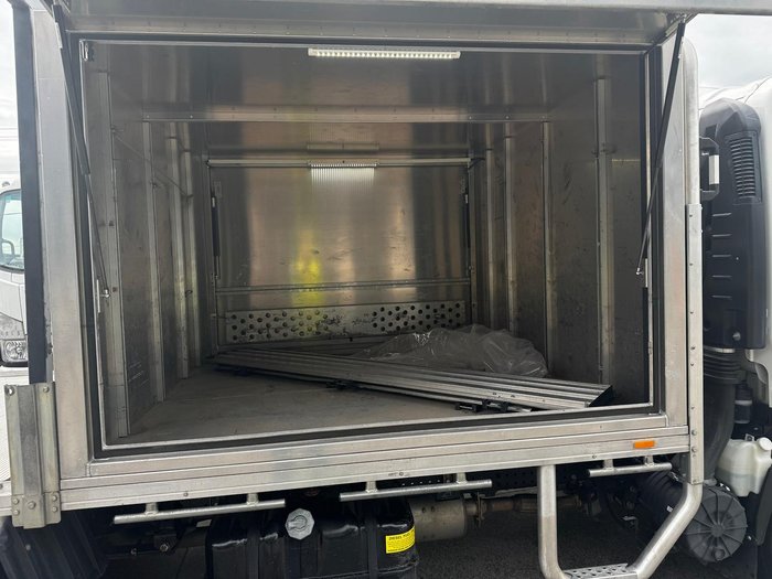2023 Isuzu N Series NPR 45/55-155 Tradepack