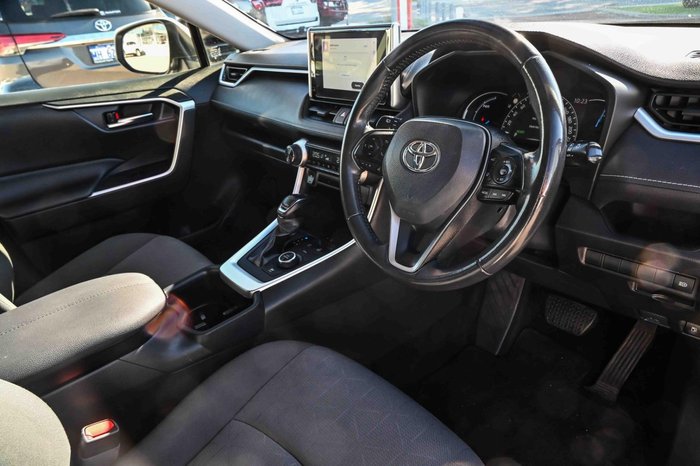 2023 Toyota RAV4 GXL