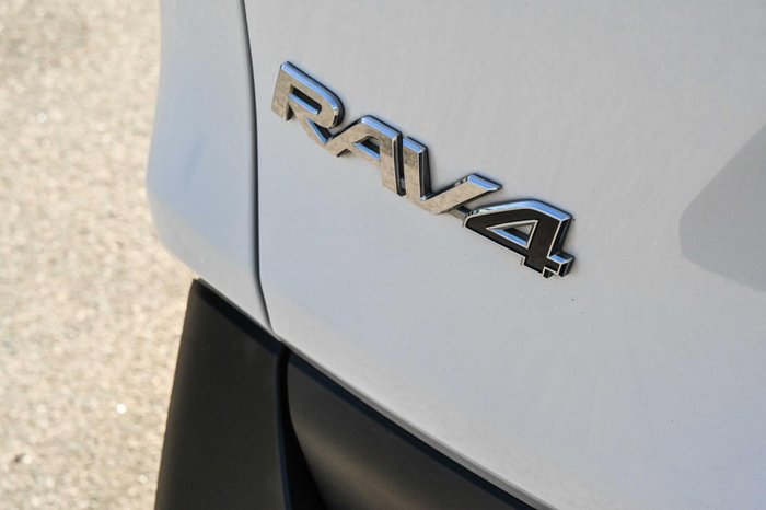 2023 Toyota RAV4 GXL