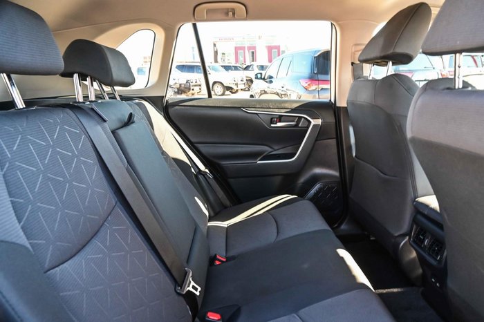 2023 Toyota RAV4 GXL