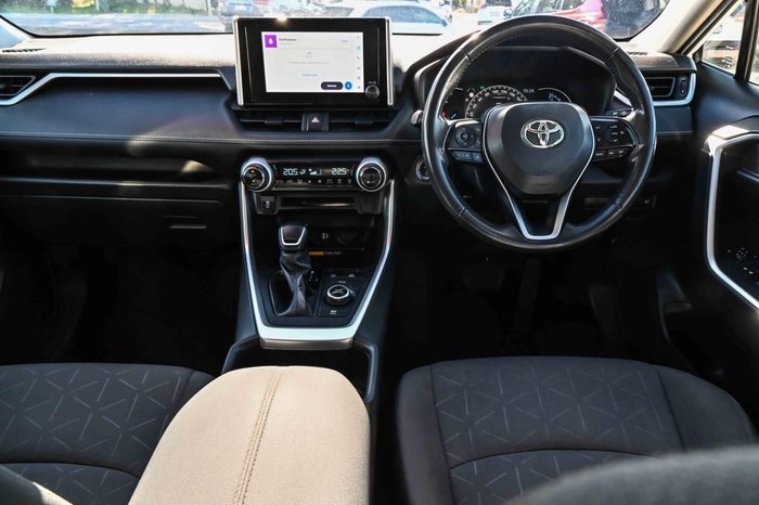 2023 Toyota RAV4 GXL