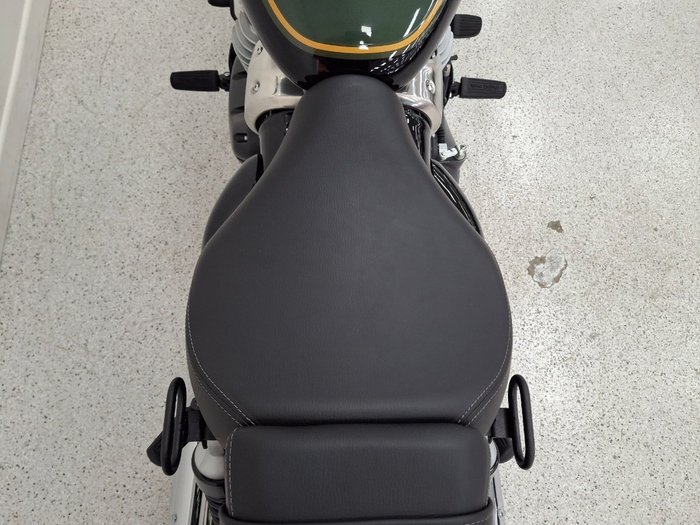 2026 Royal Enfield SUPER METEOR 650 Green