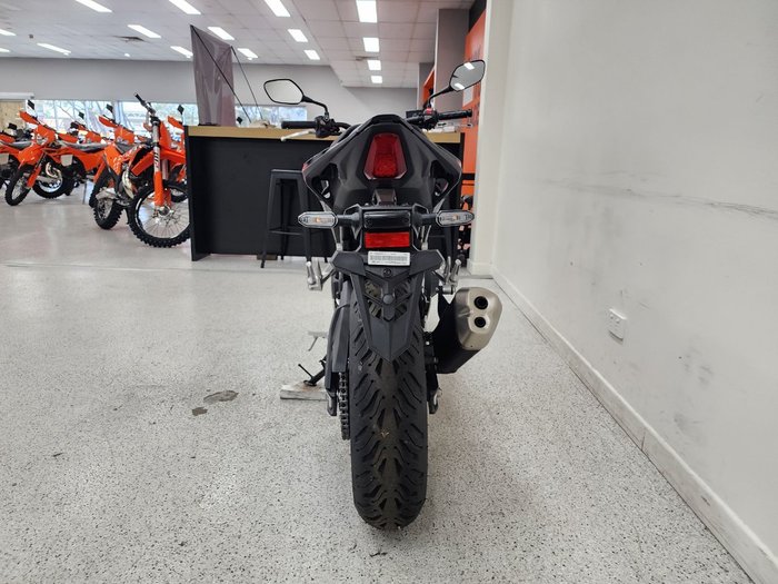 2024 Honda CB500 HORNET Red