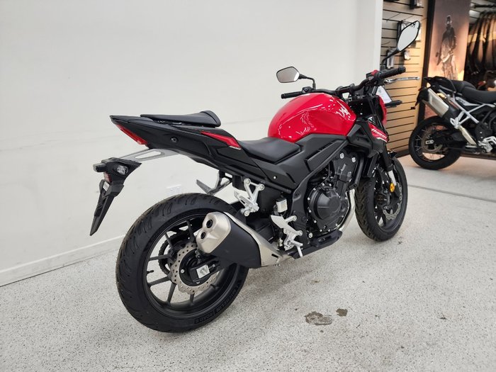 2024 Honda CB500 HORNET Red