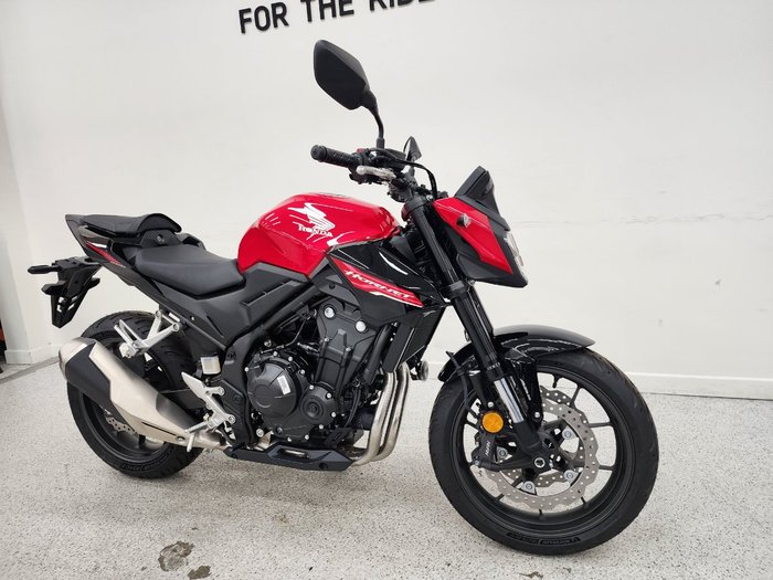 2024 Honda CB500 HORNET Red