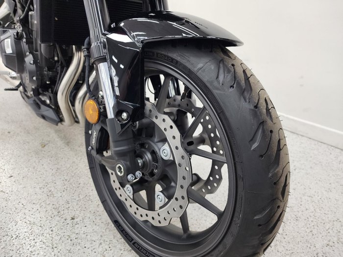 2024 Honda CB500 HORNET Red